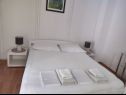 Apartmaji in sobe Cvita - 150 m from pebble beach: SA1(2), A2(2+1), SA3(2), A4(4) Bol - Otok Brač  - Apartma - A4(4): spalnica