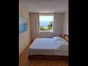 Apartmaji Jela - 50 m from pebble beach: A1-Ana (4), A2-Marija (4) Postira - Otok Brač  - Apartma - A1-Ana (4): spalnica