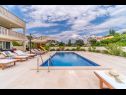 Hiša za počitnice Villa Gold - private pool & grill: H(12+4) Splitska - Otok Brač  - Hrvaška  - bazen