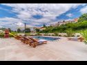 Hiša za počitnice Villa Gold - private pool & grill: H(12+4) Splitska - Otok Brač  - Hrvaška  - vrtna terasa