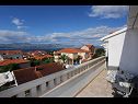 Apartmaji Aldica - 300 m from sea: A1(6) Supetar - Otok Brač  - Apartma - A1(6): terasa