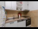 Apartmaji Vlado - cosy & afordable: SA1(2), A2(3), A3(5) Supetar - Otok Brač  - Apartma - A2(3): kuhinja