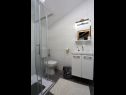 Apartmaji Aldica - 300 m from sea: A1(6) Supetar - Otok Brač  - Apartma - A1(6): kopalnica s straniščem