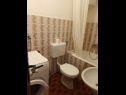 Apartmaji Bor - cosy & afordable: A1(3) Supetar - Otok Brač  - Apartma - A1(3): kopalnica s straniščem