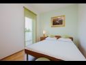Apartmaji Dome - 30 m from beach : A1(4), A2(4), A3(4) Arbanija - Otok Čiovo  - Apartma - A1(4): spalnica