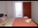 Apartmaji Tomislav - 120 m from beach: A1(2), A2(2) Okrug Donji - Otok Čiovo  - Apartma - A1(2): spalnica