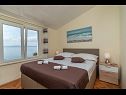 Apartmaji Daniela - terrace with amazing sea view A1(6) Okrug Gornji - Otok Čiovo  - Apartma - A1(6): spalnica