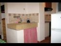 Apartmaji Doria - 20m from beach: A1 Grego(4), A3 Doric(4), A4 Teuta(2+2) Okrug Gornji - Otok Čiovo  - Apartma - A3 Doric(4): kuhinja