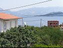 Apartmaji Ivica - garden terrace A1(2), A2(2+2) Slatine - Otok Čiovo  - pogled (hiša in okolica)