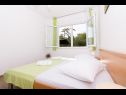 Apartmaji Ivica - garden terrace A1(2), A2(2+2) Slatine - Otok Čiovo  - Apartma - A2(2+2): spalnica