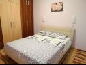 Apartmaji Zdravko B1(4+1) Crikvenica - Riviera Crikvenica  - Apartma - B1(4+1): spalnica