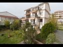 Apartmaji Kari A5(4) , SA1(2), SA2(2), SA3(2), SA4(2)  Crikvenica - Riviera Crikvenica  - hiša