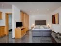 Apartmaji Miro SA1(2), SA3(2), A2 Maisonette(2+2), A4(6+2), A5(6+2)  Crikvenica - Riviera Crikvenica  - Studio apartma - SA1(2): spalnica