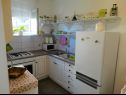 Apartmaji Radmi A1(4) - veliki, A2(4) - mali Novi Vinodolski - Riviera Crikvenica  - Apartma - A1(4) - veliki: kuhinja