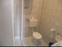 Apartmaji Marija - seaview: A1(2+1), A2(4), A3(2), A4(6+2) Novi Vinodolski - Riviera Crikvenica  - Apartma - A2(4): kopalnica s straniščem
