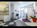 Apartmaji Stane - modern & fully equipped: A1(2+2), A2(2+1), A3(2+1), A4(4+1) Cavtat - Riviera Dubrovnik  - Apartma - A1(2+2): kuhinja in jedilnica