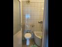 Apartmaji Ivan - 60m from the sea: A1 (4+1), A2 (3+1), A3 (3+1) Ivan Dolac - Otok Hvar  - Apartma - A3 (3+1): kopalnica s straniščem