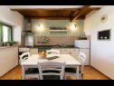 Hiša za počitnice Dujam - quite location: H(5) Bale - Istra  - Hrvaška  - H(5): kuhinja in jedilnica