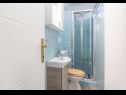 Apartmaji Mila - in blue: A1(4+2), A2(5+1), A3(4+2) Banjole - Istra  - Apartma - A3(4+2): kopalnica s straniščem