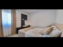 Apartmaji Mark 1 - 100 m from sea A1(6), A2(6) Medulin - Istra  - Apartma - A1(6): spalnica