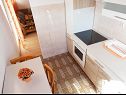 Apartmaji Jana: A3(4), A5(4), A6(4) Medulin - Istra  - Apartma - A5(4): kuhinja in jedilnica