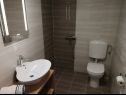 Hiša za počitnice Domen H(6) Medulin - Istra  - Hrvaška  - H(6): kopalnica s straniščem