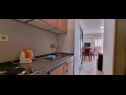 Apartmaji Real - 10 m from sea : A7(2+2), A8(2+2) Medulin - Istra  - Apartma - A7(2+2): kuhinja