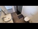 Apartmaji Grie - free parking: A1(2) Medulin - Istra  - Apartma - A1(2): kopalnica s straniščem