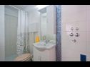 Apartmaji Svjetlana SA1(2+1), SA2(2+1), SA3(2) Pula - Istra  - Studio apartma - SA3(2): kopalnica s straniščem