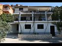 Apartmaji Robert - 5m from the sea: A1(2+1), A2(4+2) Brna - Otok Korčula  - hiša