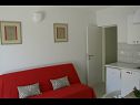 Apartmaji Robert - 5m from the sea: A1(2+1), A2(4+2) Brna - Otok Korčula  - Apartma - A1(2+1): dnevna soba