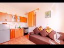 Apartmaji Mir - perfect location & cosy: A1(4+2), A2(2+1), SA3(2), SA4(2) Korčula - Otok Korčula  - Apartma - A2(2+1): kuhinja