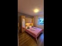 Apartmaji Sunny - 50 m from sea: A2(4) Lumbarda - Otok Korčula  - Apartma - A2(4): spalnica