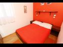 Apartmaji in sobe Ivo - 20m from the sea: A1(2), A2(2), A3(2+2), A4(2+2) Račišće - Otok Korčula  - Apartma - A4(2+2): spalnica