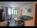 Apartmaji Jozefina - barbecue: A1(4+1), A2(3+1) Malinska - Otok Krk  - Apartma - A1(4+1): dnevna soba