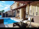 Hiša za počitnice Berna - pool house: H(6+1) Malinska - Otok Krk  - Hrvaška  - hiša