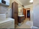 Apartmaji Fab - spacious terrace: A1(5+1) Punat - Otok Krk  - Apartma - A1(5+1): kopalnica s straniščem