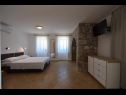 Apartmaji Insula Insule - rustic & peaceful: SA1(2+1), SA2(2+1) Skrbčići - Otok Krk  - Studio apartma - SA1(2+1): spalnica