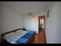 Apartmaji Pava SA1 (2), SA2 (2) Vrbnik - Otok Krk  - Studio apartma - SA1 (2): spalnica