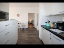 Apartmaji Miriam - 200m from beach: SA1(2+1), A2(2+2) Ika - Kvarner  - Apartma - A2(2+2): kuhinja in jedilnica