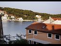 Apartmaji Ivan - 50 m from sea : A1 Danijela (4+1), A2 Lara (2) Mali Lošinj - Otok Lošinj  - pogled