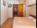 Apartmaji Ivan - 50 m from sea : A1 Danijela (4+1), A2 Lara (2) Mali Lošinj - Otok Lošinj  - Apartma - A2 Lara (2): spalnica