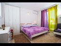 Apartmaji Rilka - 20m from the sea: A1(4) Baška Voda - Riviera Makarska  - Apartma - A1(4): spalnica