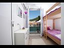 Apartmaji Rilka - 20m from the sea: A1(4) Baška Voda - Riviera Makarska  - Apartma - A1(4): spalnica