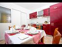Apartmaji Rilka - 20m from the sea: A1(4) Baška Voda - Riviera Makarska  - Apartma - A1(4): kuhinja in jedilnica