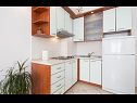 Apartmaji Suzi - beautiful view and cosy: A1 crvena kuhinja(2+2), A2(2+2) Baška Voda - Riviera Makarska  - Apartma - A2(2+2): kuhinja