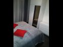 Apartmaji Ante - seaview A1(5), SA2(3), SA3(2+1) Brela - Riviera Makarska  - Apartma - A1(5): spalnica