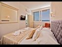 Apartmaji Draga - 10 m from sea: A1(4+2), A2(2+2) Brela - Riviera Makarska  - Apartma - A1(4+2): spalnica