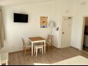 Apartmaji Via - 250 m from sea: SA2(2), SA3(2), SA4(2), SA1(2) Brela - Riviera Makarska  - Studio apartma - SA3(2): interijer