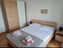 Apartmaji Ante - amazing sea view: A1(4) Brela - Riviera Makarska  - Apartma - A1(4): spalnica